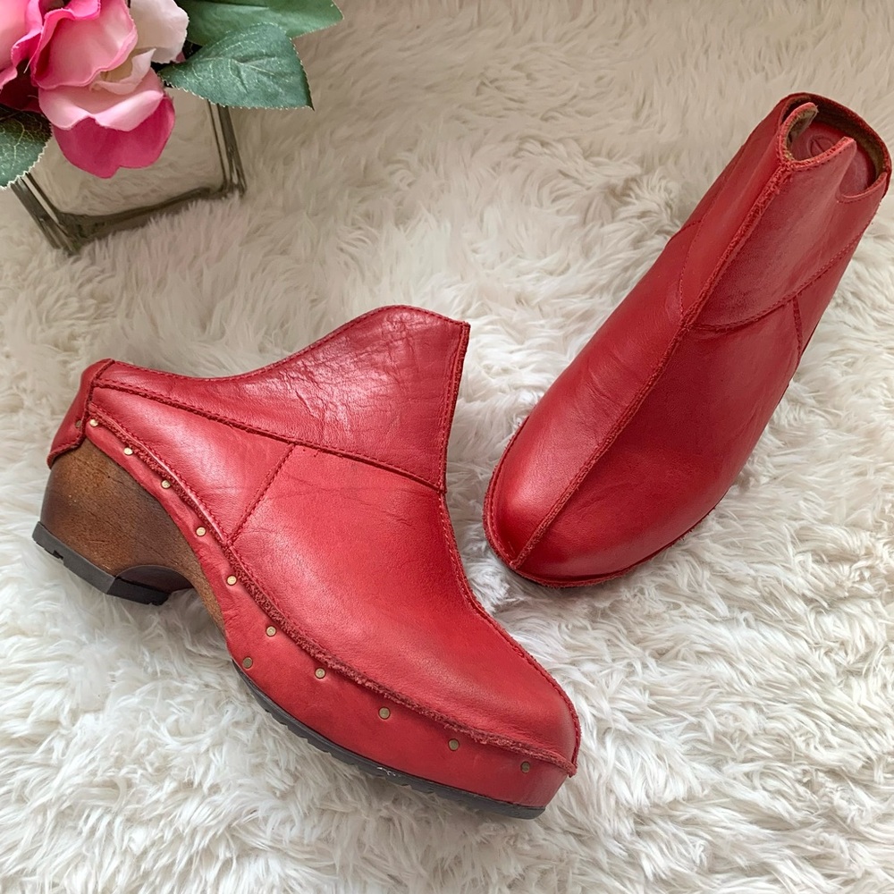 NEW Sergio Tomani Florida Red Leather Clogs EU 38 US 7 7.5 NWOB